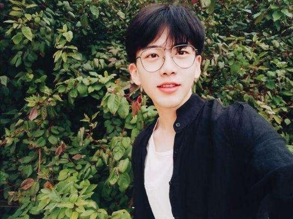 娱乐圈吃瓜爆料抖音,抖音揭秘明星幕后故事 第3张 娱乐圈吃瓜爆料抖音,抖音揭秘明星幕后故事 第3张